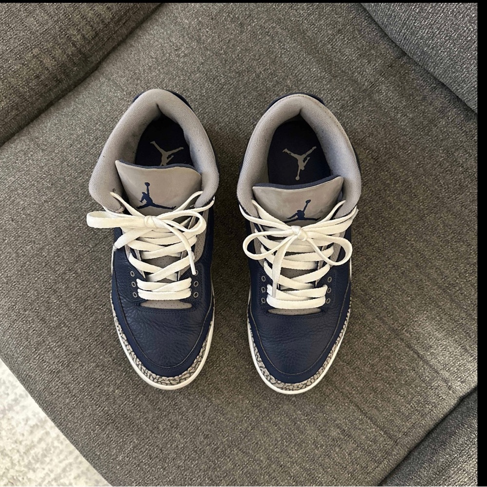 Jordan 3 Georgetown